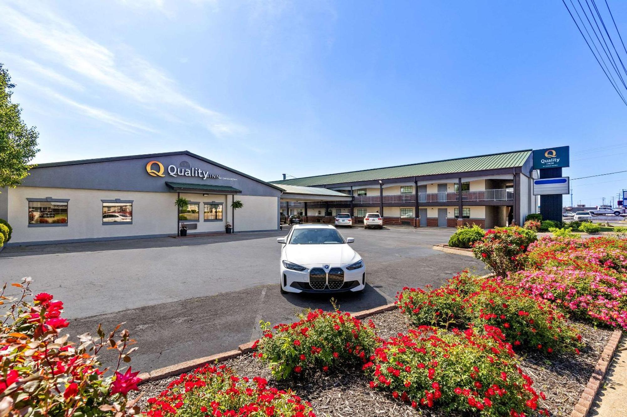 Quality Inn Lawrenceburg Extérieur photo